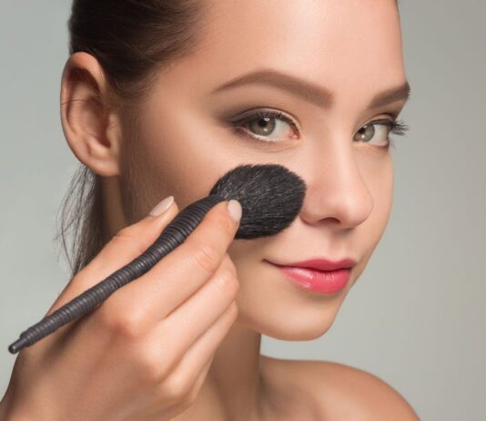 Де черкащанам придбати професійну косметику?